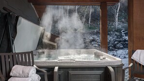 Utendørs boblebad