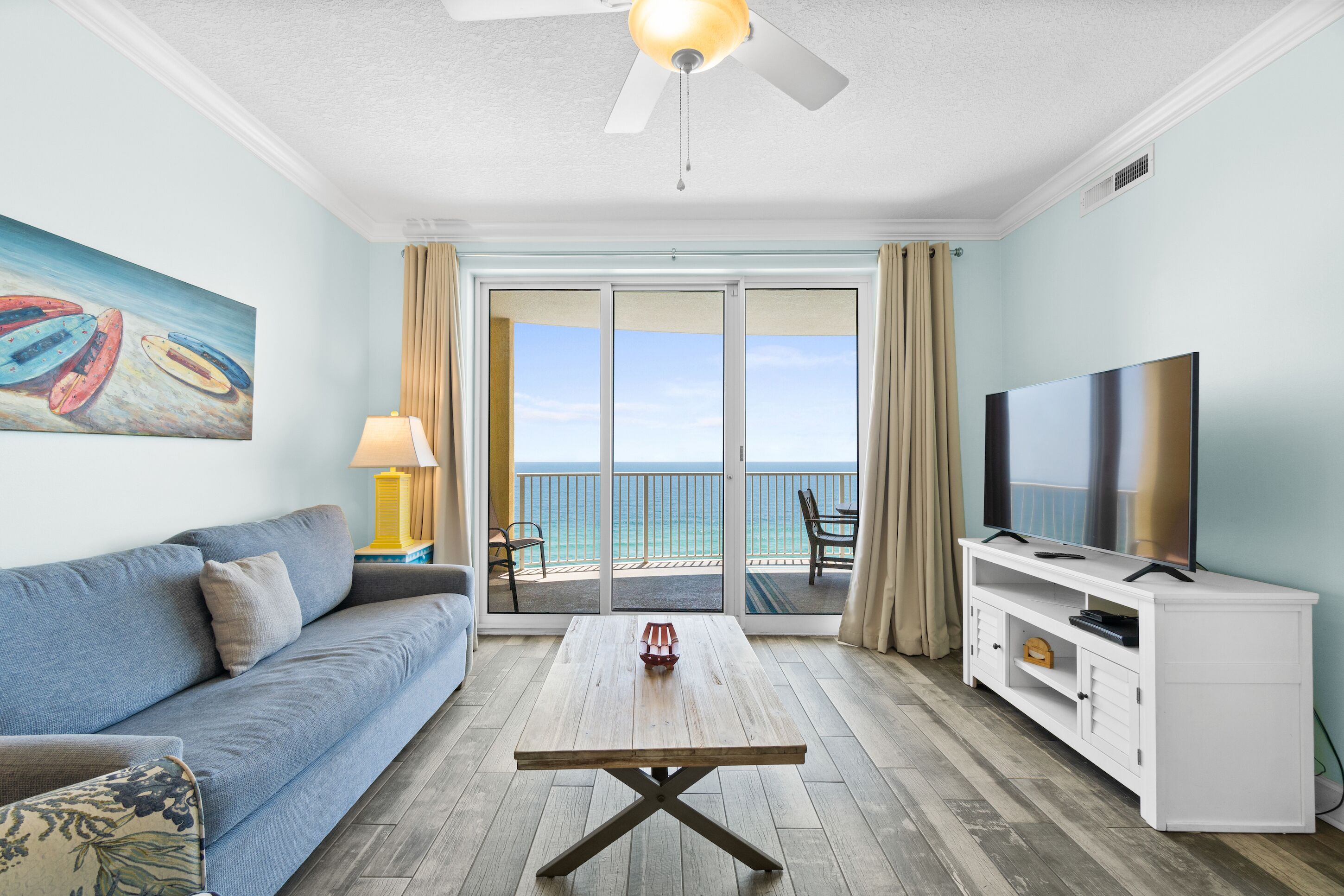 Emerald Isle 1505 - Beachfront - Pools, Hot Tub, Priv Beach
