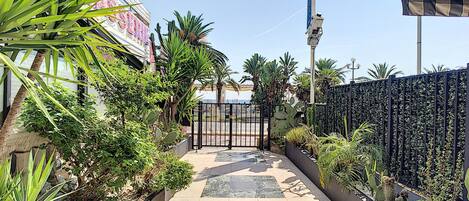 Enceinte de l’hébergement