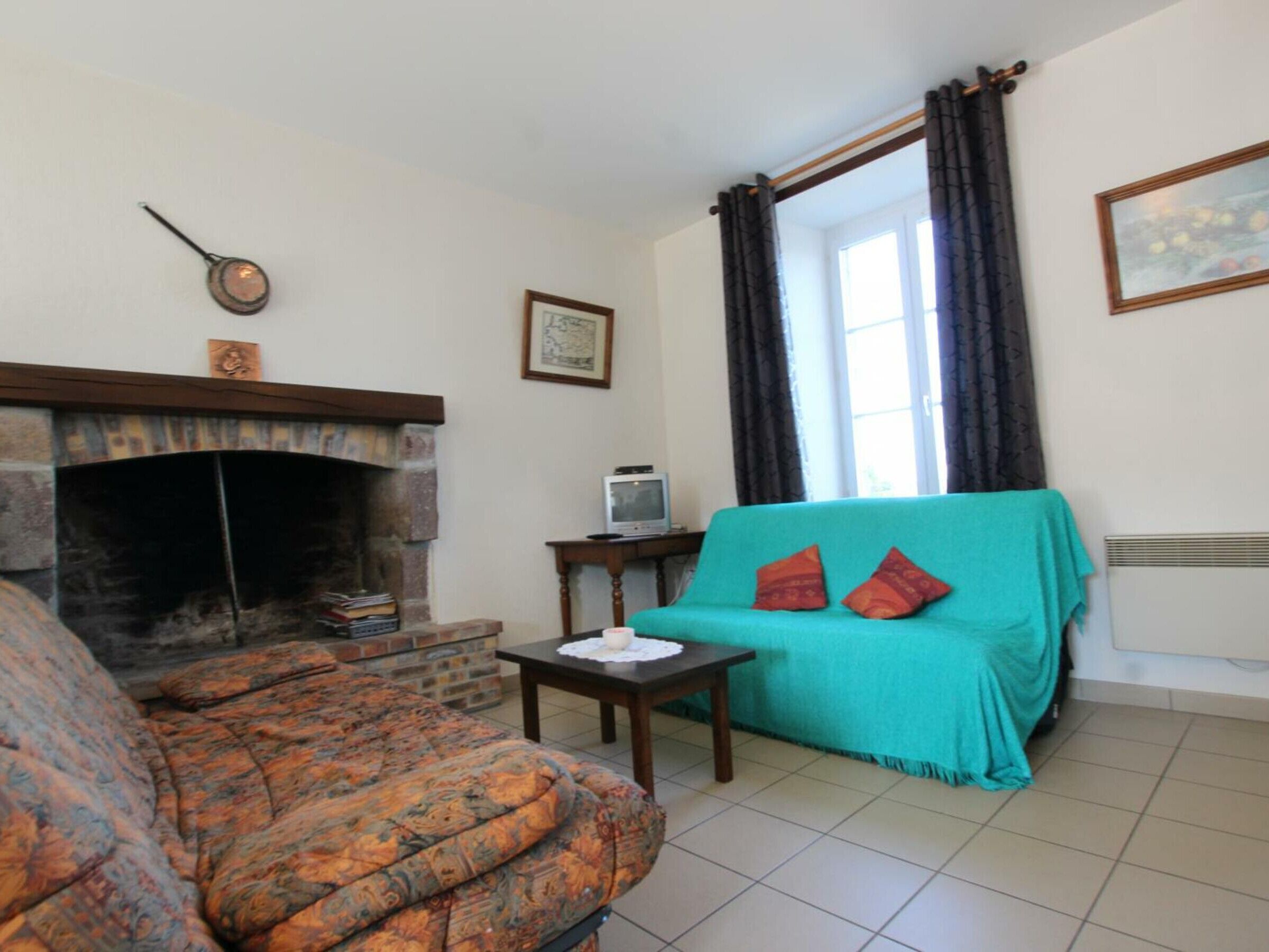 Televisor i llar de foc 