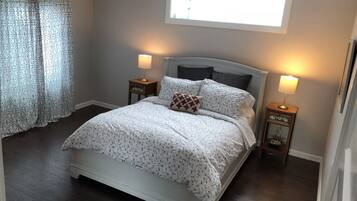 4 Schlafzimmer, Bügeleisen/Bügelbrett, kostenloses WLAN, Bettwäsche