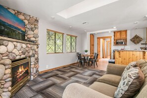 Tv, eldstad och streamingtjänster