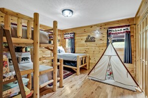 2 bedrooms, iron/ironing board, travel crib, free WiFi