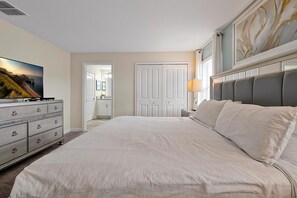 4 bedrooms, iron/ironing board, free WiFi, bed sheets