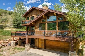 Exterior - Abode at Gamble Oak, private hot tub, Deer Valley, steps to trails (Park City)