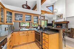 Fridge, microwave, oven, stovetop - Abode at Gamble Oak, private hot tub, Deer Valley, steps to trails (Park City)