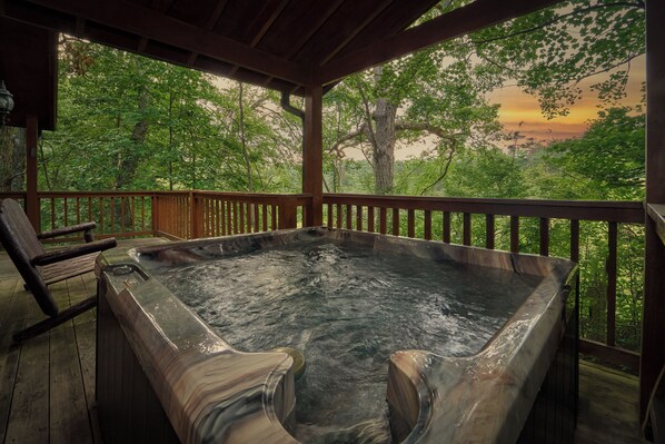 Bain à remous extérieur