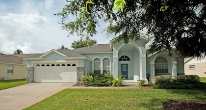 4 BR / 3 BA orlando maison de vacances Ă Clermont, BBQ Grill, Wifi gratuit !!