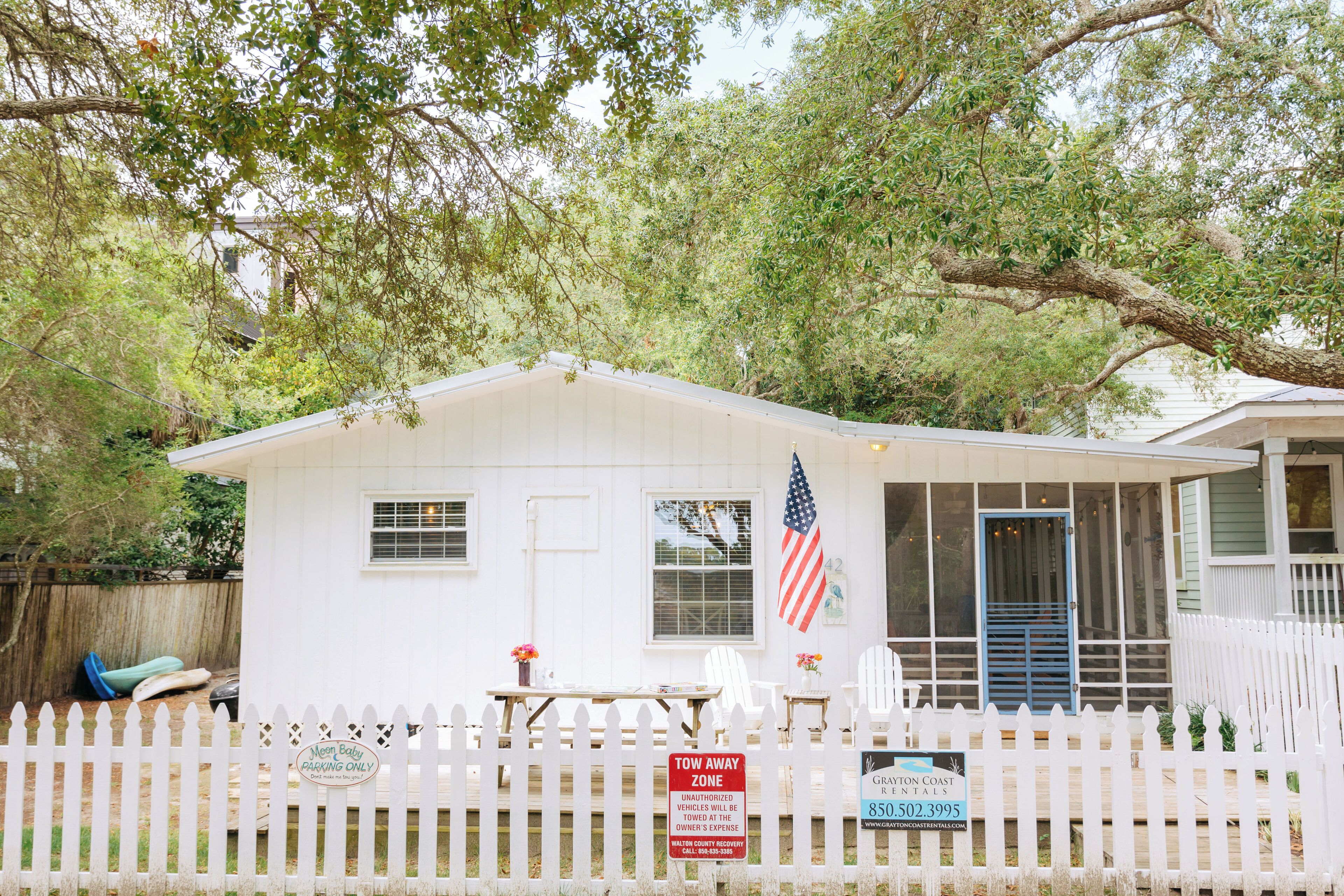 SPECIAL 10%OFF 6/8-6/15MIN. 3 DAY Moon Baby 2 bed 2 bath - Grayton, Red Bar