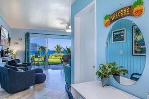 Fernseher, DVD-Player, Stereoanlage