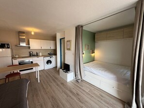 Room - Cozy studio for 2-4 people in Port Barcarès (Port Barcarès)
