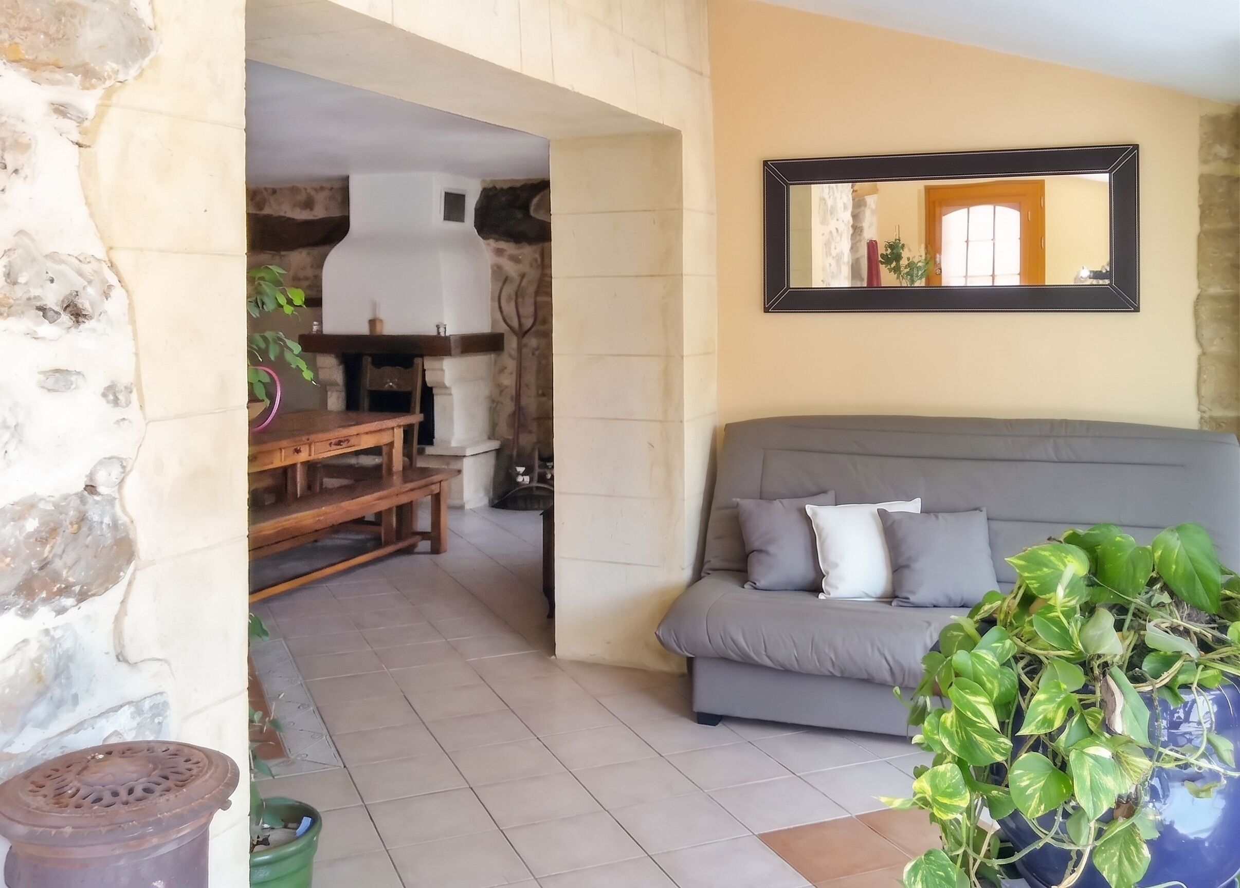 TV, fireplace, DVD player, stereo