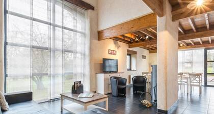 Huoneisto Moyon, 5 huonetta, 10 henkilöä