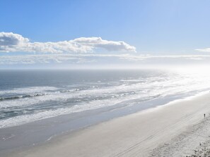 Am Strand, Liegestühle, Strandtücher