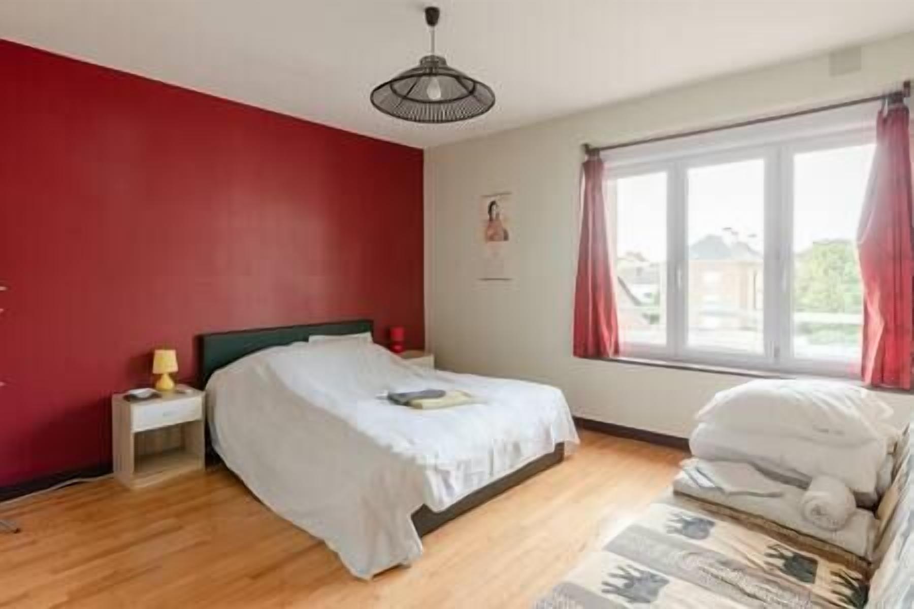 3 Schlafzimmer, Bügeleisen/Bügelbrett, Reisekinderbett, Internetzugang