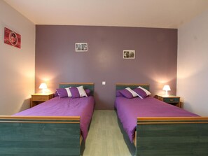 4 bedrooms, free WiFi
