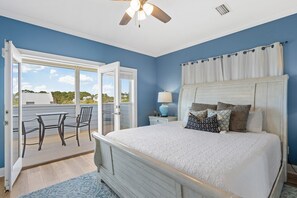 7 bedrooms, iron/ironing board, free WiFi, bed sheets - FOOTPRINTS IN THE SAND: Stunning Home w/ Pool, Guest House, and Gulf Views! (Santa Rosa Beach)