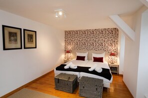 Unclassified image, 5 of 11, button - marzolff 79 m2 city center   2br (Colmar)