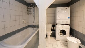 Uklassifisert bilde, 3 av 11, knapp