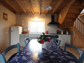 Kühlschrank, Mikrowelle, Geschirrspüler