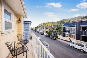 Property grounds - 357CL: Most Popular 5bd home in Avalon! (Avalon)