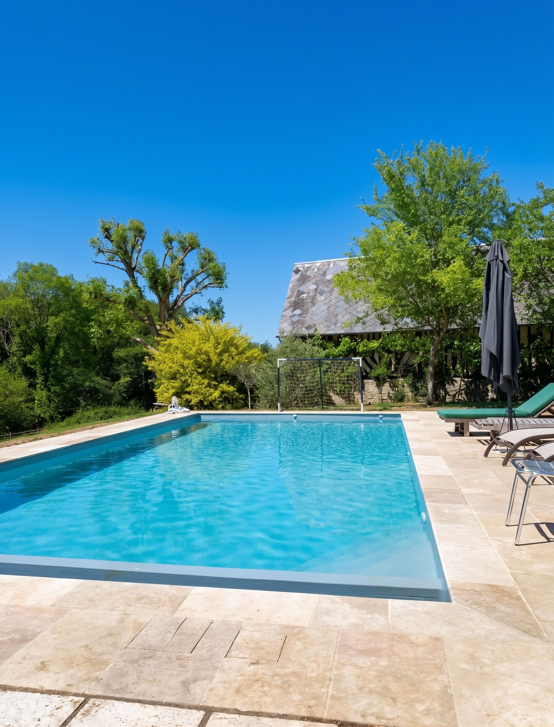 Vue sur piscine