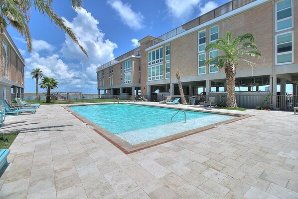 Beheizter Pool
