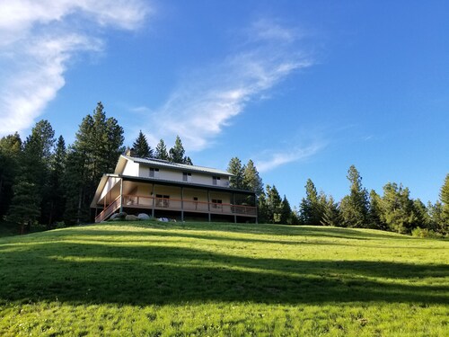 The Hide Out On Pratt Mountain "off the grid" adventure since 1845 