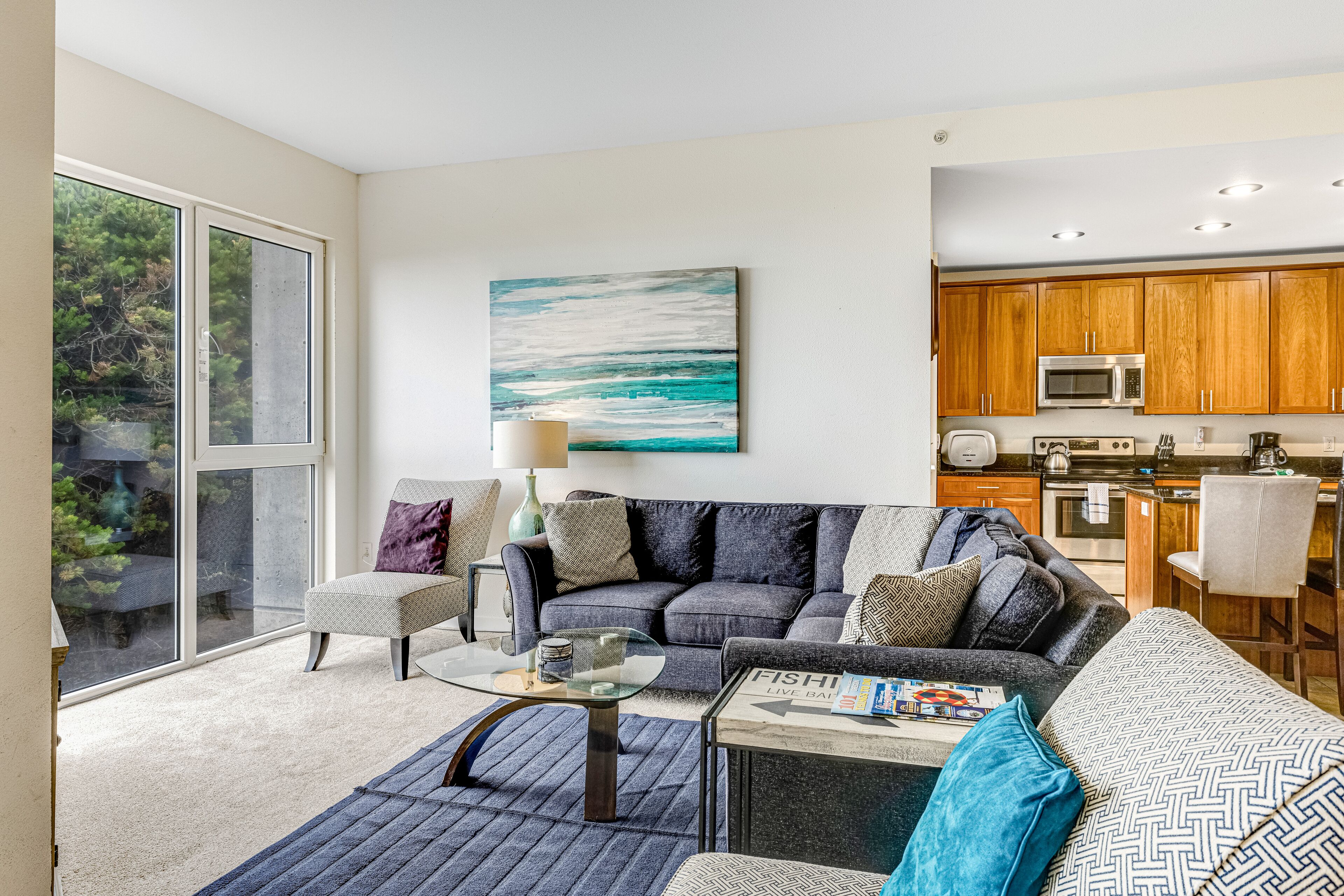 Oceanfront condo with mountain view, beach access, balcony, and washer/dryer - dog-friendly