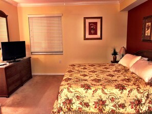 3 bedrooms, internet, bed sheets