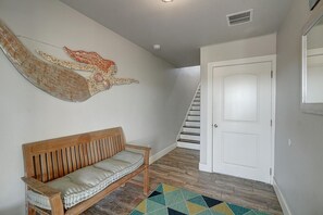 Interior - This upscale pet friendly home is directly on the beach! This truly is the Pearl (Port Aransas)