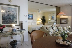 1 sovrum, internet och sängkläder