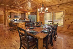 Dining - Private indoor pool lodge w theater | sleeps 14 (Gatlinburg)