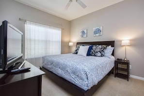 4 bedrooms, iron/ironing board, WiFi, bed sheets