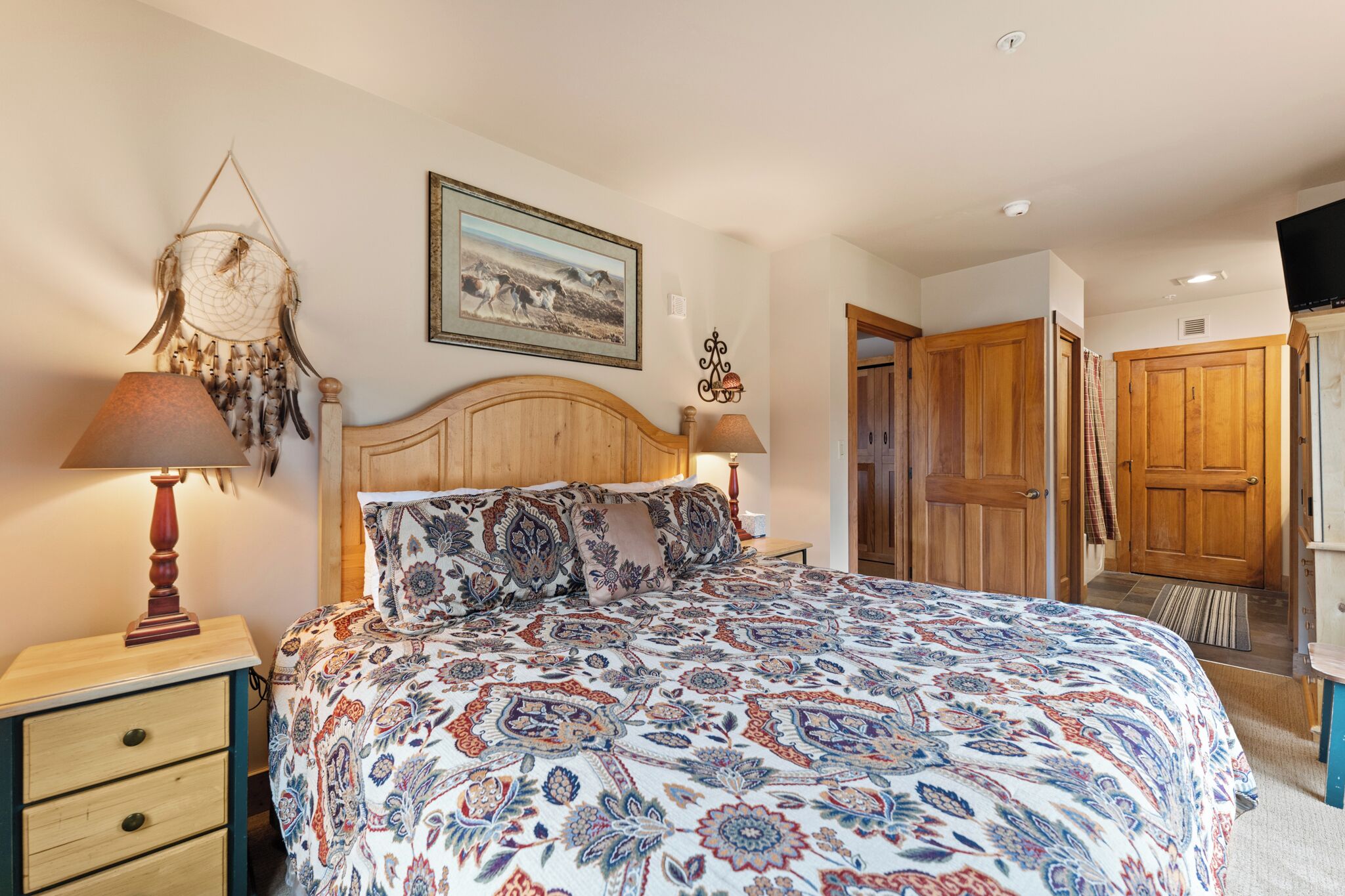 1 bedroom, iron/ironing board, Internet, bed sheets