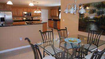 تناول الطعام