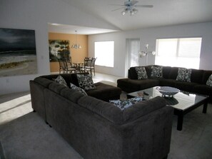 Smart TV, DVD player, table tennis, books