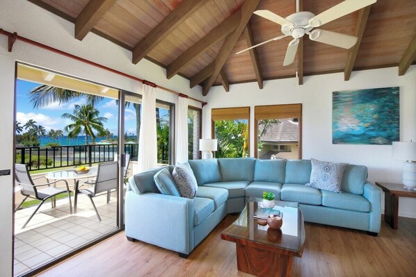 Tv, dvd-spelare och en stereo