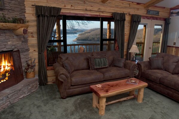 Téléviseur connecté, foyer, lecteur de DVD