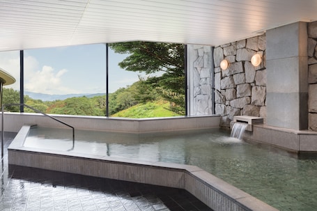 Aguas termales. Hotel Laforet Shuzenji