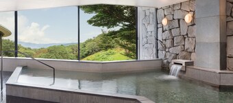 โรงแรมลาฟอเร ชูเซ็นจิ