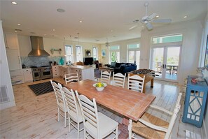 Interior - Bella Casa 4 Bedroom 4 Bath Beach House Within The Shores; Beautiful views of the ocean and the bay! (South Padre Island)