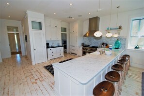 Fridge, microwave, oven, stovetop - Bella Casa 4 Bedroom 4 Bath Beach House Within The Shores; Beautiful views of the ocean and the bay! (South Padre Island)