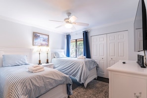 3 bedrooms, iron/ironing board, free WiFi, bed sheets