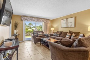 Televisión y reproductor de DVD 