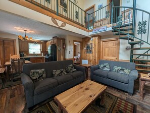 TV, fireplace, DVD player