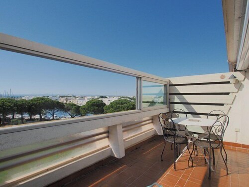 Charmant Studio 4 Couchages dans le Secteur de Port Camargue, Terrasse, avec piscine et parking,...