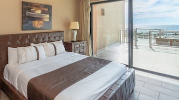 2 chambres, coffres-forts dans les chambres, fer et planche à repasser