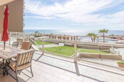 Largest 2 Bedroom Plan, Ground Floor Direct Patio Access To Pool And Beach