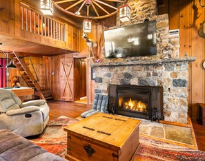 TV connectée, cheminée